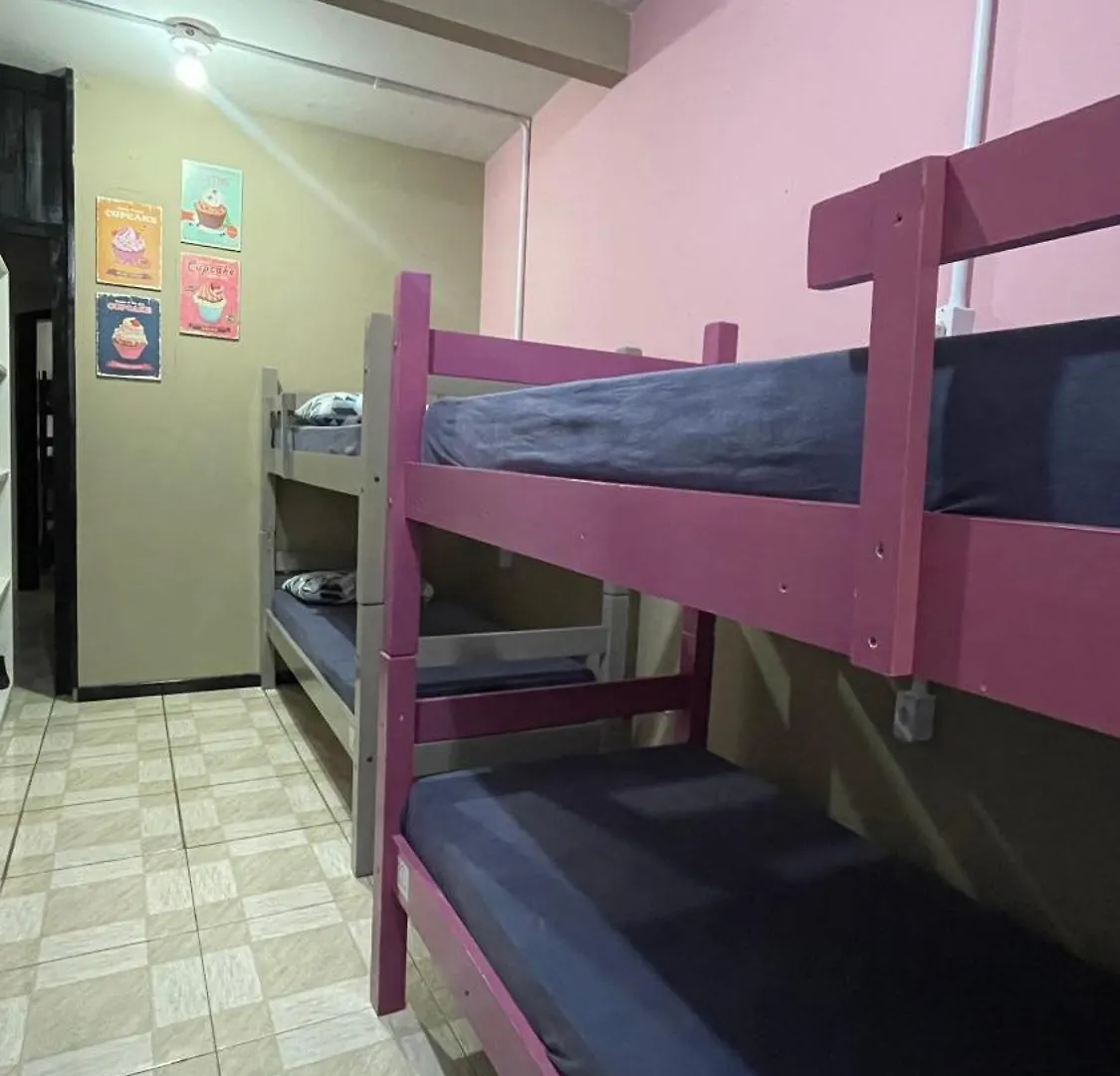 Fica, Vai Ter Bolo Hostel Itajaí Brasil