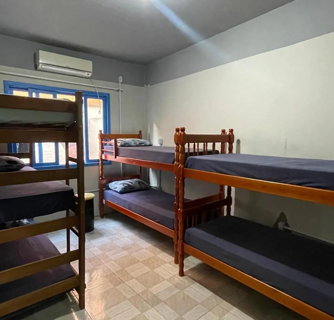 Fica, Vai Ter Bolo Hostel Itajaí 0*,  Brasil